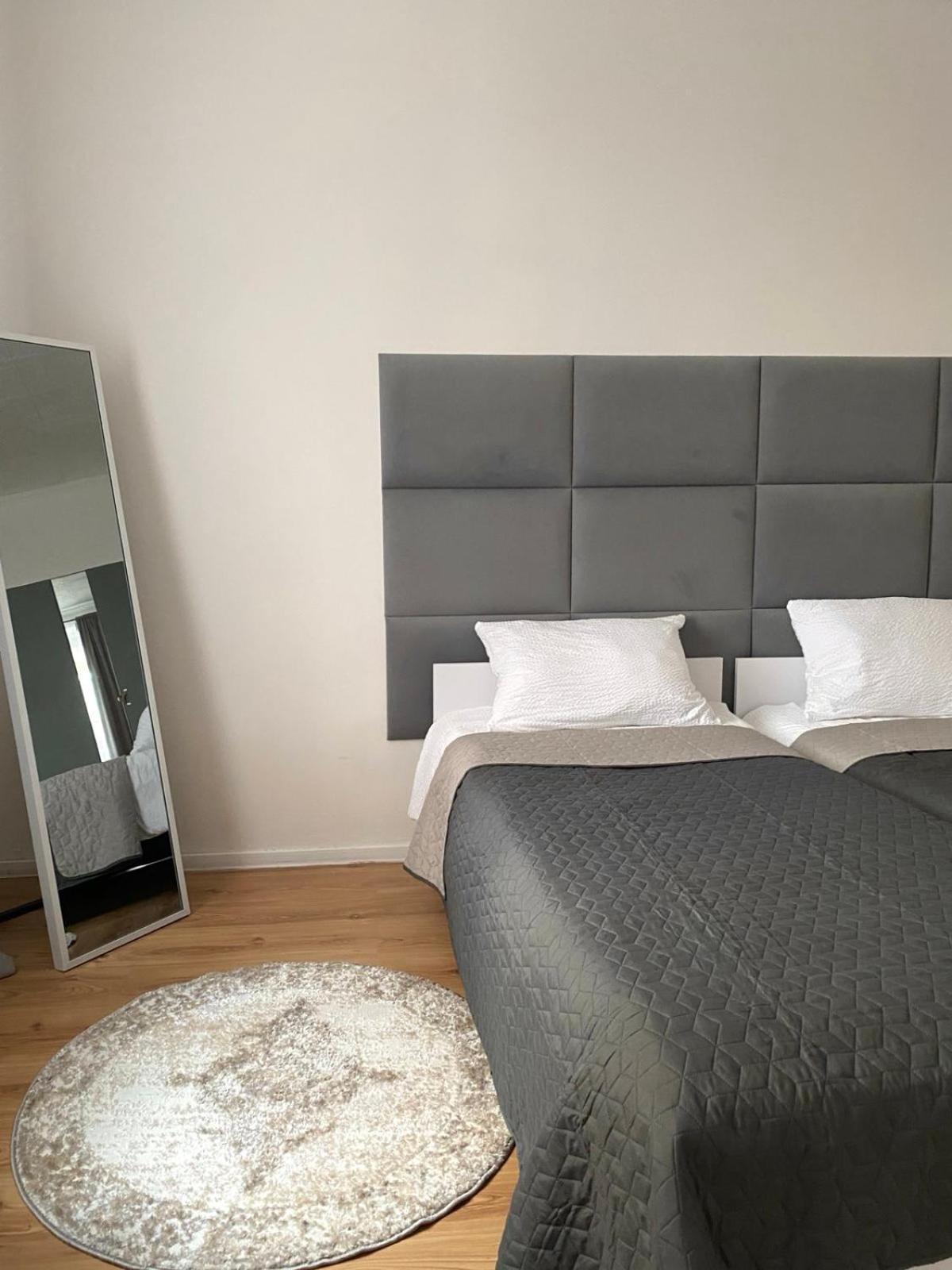 Eko - Nowy W Centrum Z Prywatnym Zadaszonym Parkingiem